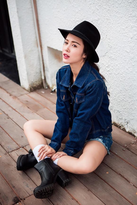 Vu ngoc anh,nguoi dep vu ngoc anh,vu ngoc anh street style xuong pho,vu ngoc anh ca tinh,vu ngoc anh khoe khoan