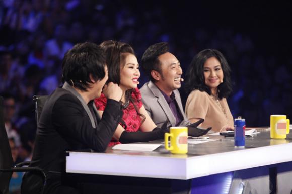 Trọng Hiếu, hotboy Việt kiều, Trọng Hiếu và Bích Ngọc kịch tính đối đầu, chung kết Vietnam Idol 2015, Top 2 Vietnam Idol 2015, Quán quân của Vietnam Idol 2015