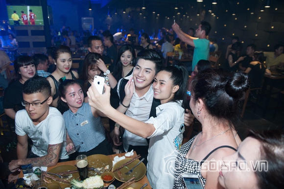 Noo phuoc thinh,ca si noo phuoc thinh,noo phuoc thinh tai xuat thu do,noo phuoc thinh nhu hoang tu,noo phuoc thinh gay bao voi khan gia ha thanh