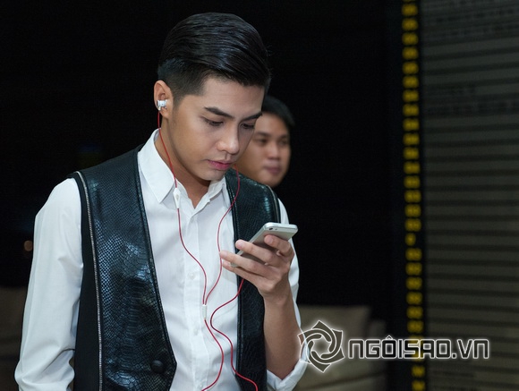 Noo phuoc thinh,ca si noo phuoc thinh,noo phuoc thinh tai xuat thu do,noo phuoc thinh nhu hoang tu,noo phuoc thinh gay bao voi khan gia ha thanh