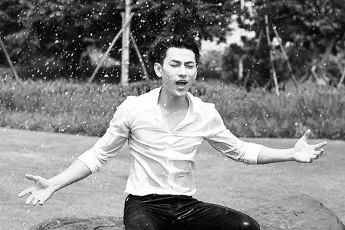 Isaac, Samsung Galaxy J1, Mở khóa năng lượng