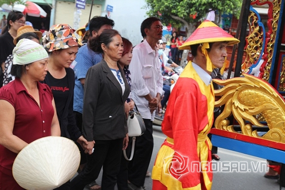 Mc Quang Minh, đám tang Mc Quang Minh, chôn cất MC Quang Minh, MC Quang Minh qua đời, tin ngôi sao, tin ngoi sao