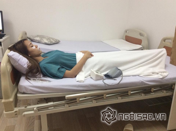 Nữ ca sĩ phá thai 4 lần, Trương Tâm Nhi, nữ ca sĩ phá thai 4 lần bị anti-fan hành hung, nữ ca sĩ phá thai 4 lần bị đánh nhập viện