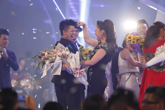 Trọng Hiếu, Nguyễn Trọng Hiếu, Hotboy Việt kiều, Trọng Hiếu đăng quang Vietnam Idol, Quán quân Vietnam Idol 2015
