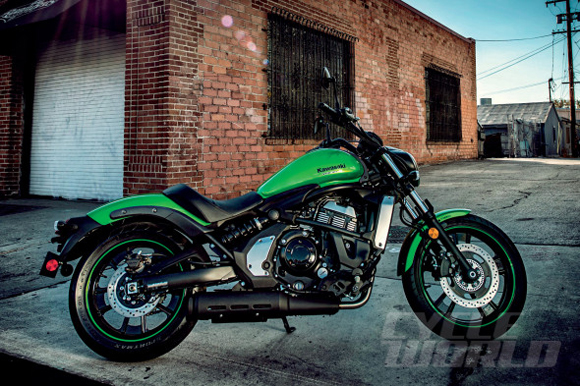 Xe phan khoi lon,Aprilia RSV4 RR,BMW S1000RR,Yamaha FJ-09,Kawasaki Versys 1000 LT,Suzuki GSX-S1000X
