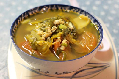canh hến nấu dưa cải chua,vào bếp với món canh hến nấu dưa cải chua,canh hến nấu dưa cải chua ngon,canh hến nấu dưa cải chua rẻ,canh hến nấu dưa cải chua ngày hè