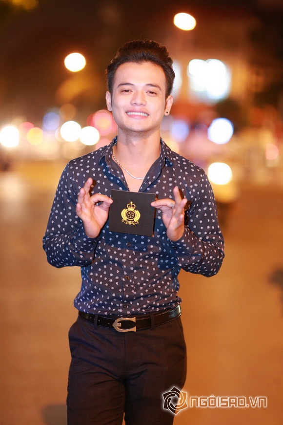 Vo chong minh tiep,minh tiep cung vo di su kien,vo chong minh tiep di sieu xe,vo chong minh tiep tinh tu,minh tiep va ba xa