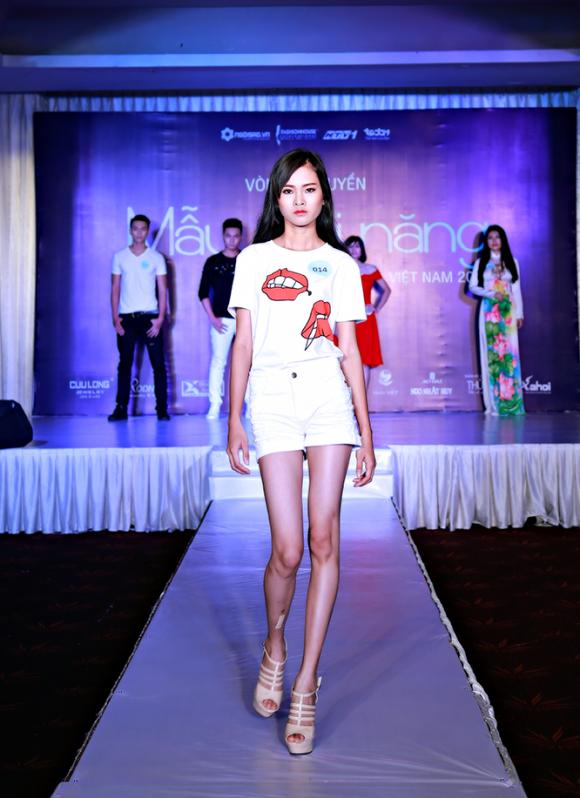 Mẫu và tài năng Việt Nam 2015, casting Mẫu và tài năng Việt Nam 2015, người mẫu, chân dài 1m12, thí sinh Mẫu và tài năng Việt Nam, Mẫu và tài năng, Mau va tai nang