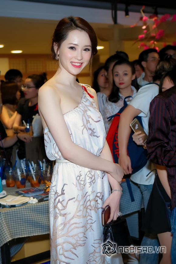 Thai nhu ngoc,a hau thai nhu ngoc,a hau trang suc thai nhu ngoc,nu hoang trang suc 2007,thai nhu ngoc dung hang Kate Hudson
