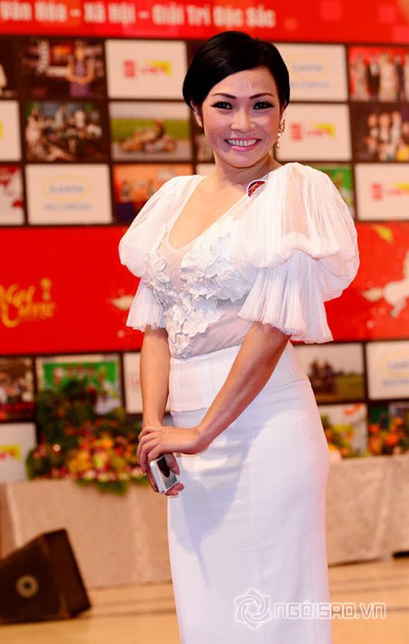 Phương Thanh, Phương Thanh khoe vòng 1, thời trang Phương Thanh, ca sĩ Phương Thanh, tin ngoi sao