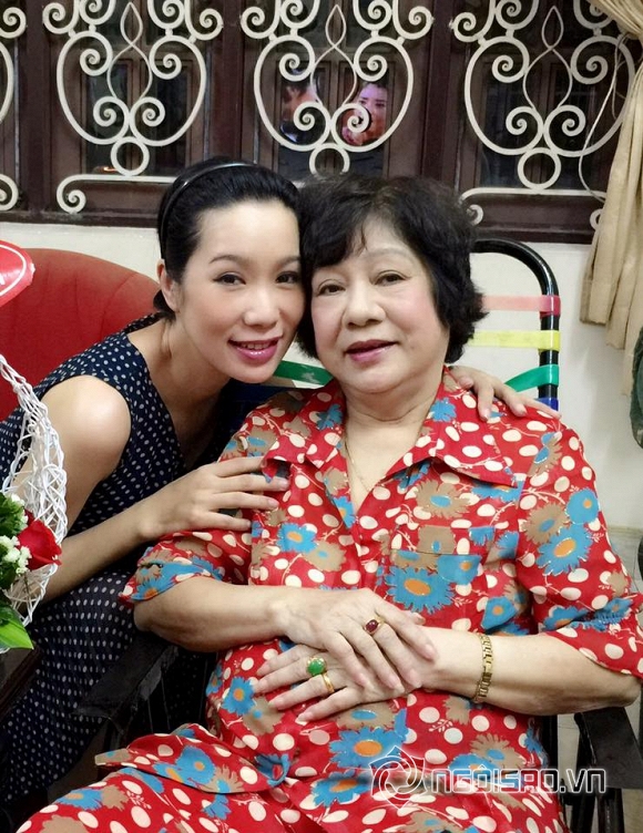 mẹ Trịnh Kim Chi, Trịnh Kim Chi, Trịnh Kim Chi mừng sinh nhật mẹ, diễn viên Trịnh Kim Chi, tin ngôi sao, mẹ Trịnh Kim Chi đẹp, tin ngoi sao, me Trinh Kim Chi