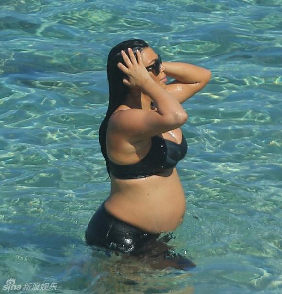 Kim Kardashian, Kim Kardashian khoe bụng bầu, Kim Kardashian tăng cân, Kim Kardashian mang bầu, tin ngôi sao, tin ngoi sao