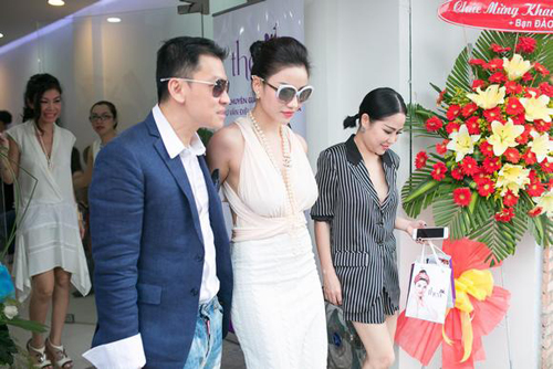 Thea Clinic, Meo Meo, Valencia Trần