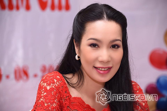 trinh kim chi, trinh kim chi sinh nhat, a hau trinh kim chi, trinh kim chi xinh con, hanh phuc cua trinh kim chi, anh trinh kim chi, trinh kim chi quyen linh, tin tuc sao