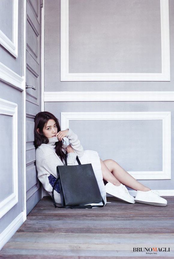 Park Shin Hye, Park Shin Hye quảng cáo túi xách, diễn viên Park Shin Hye, ảnh Park Shin Hye, tin ngoi sao