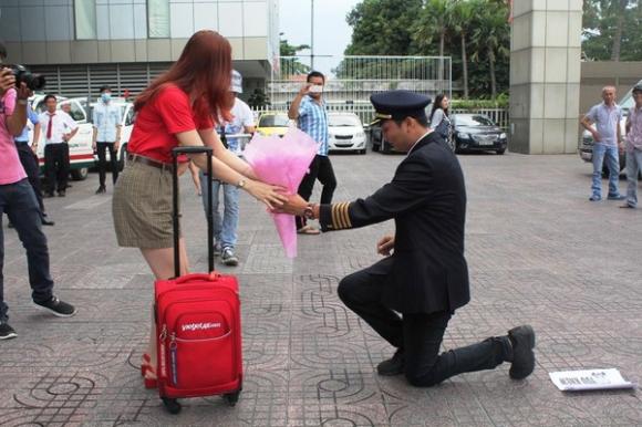 màn cầu hôn, màn cầu hôn của ông trùm Hoa hậu Mã Siêu, ông trùm Hoa hậu Mã Siêu, giới trẻ, tin tuc sao