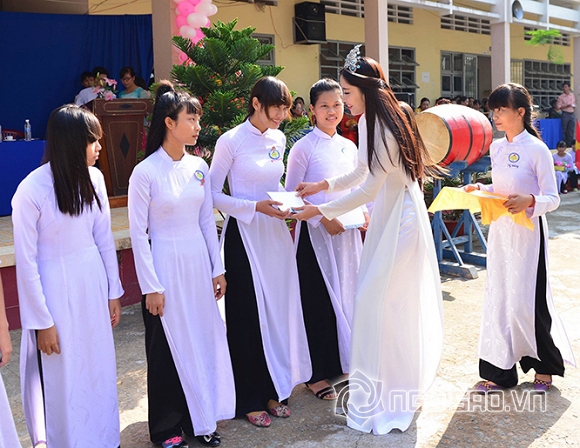 Hoa khôi Nam Em, Nguyễn Thị Lệ Nam Em, người đẹp đồng bằng, hoa khôi đồng bằng, hoa khoi dong bang, Nam Em