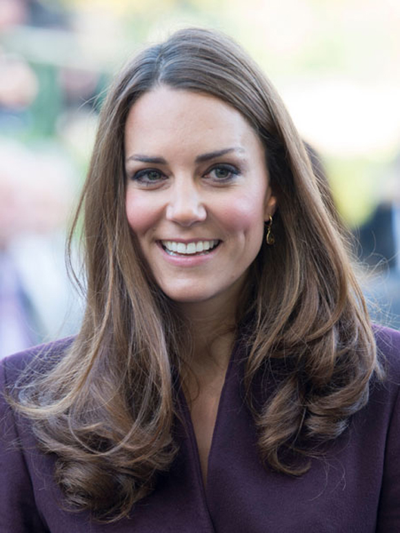 Công nương Kate,Kate Middleton,Công nương Kate mang thai lần 3,nước Anh xôn xao Công nương Kate mang thai,Hoàng gia Anh,Công nương Kate ốm nghén