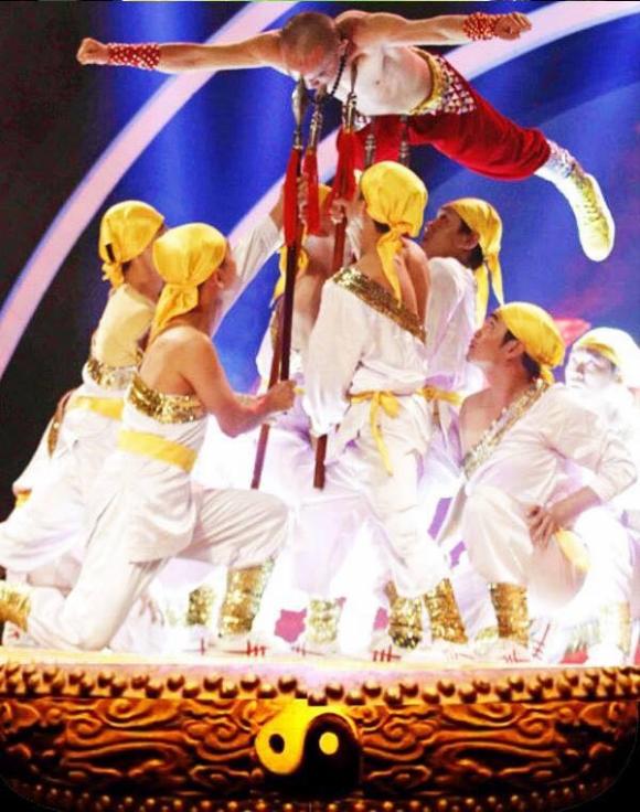 Kungfu Lý Bằng, tài năng võ thuật xuất chúng, Kungfu Ly Bang, Võ sư Lý Bằng,  American's Got Talent 2016 tại Mỹ 