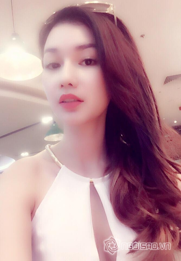 Quỳnh Chi,Quỳnh Chi chưa gặp con trai,Quỳnh Chi mong được gặp con trai,con trai Quỳnh Chi,con trai Quỳnh Chi tại Singapore
