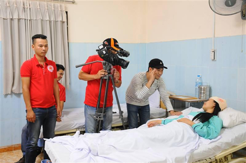 Huỳnh Nhựt Tân, Đạo diễn Huỳnh Nhựt Tân, Nhân quả cuộc đời, Sao việt