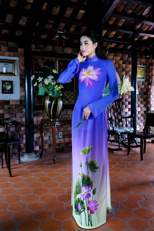 Áo dài Ngô Nhật Huy, BST áo dài Hoa việt, Thời trang Ngô Nhật Huy, Tin ngôi sao, Sao việt