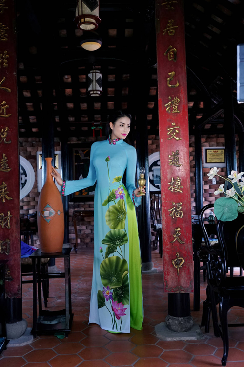 Áo dài Ngô Nhật Huy, BST áo dài Hoa việt, Thời trang Ngô Nhật Huy, Tin ngôi sao, Sao việt