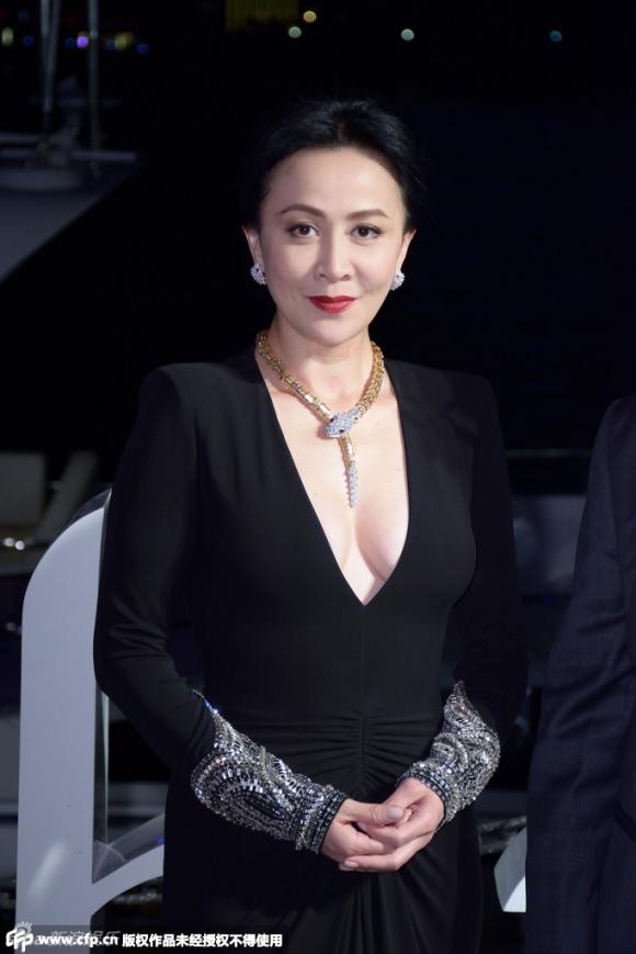 Lưu Gia Linh, Lưu Gia Linh vòng một, Lưu Gia Linh gợi cảm, diễn viên Lưu Gia Linh, sao Hoa ngữ