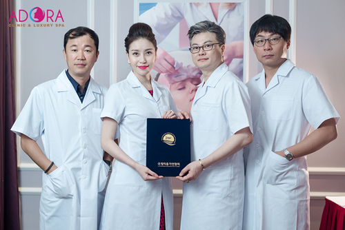 Lam Cúc, Xu hướng phun xăm đỉnh cao Châu Á, Adora spa