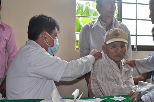 Nghệ sĩ ưu tú Bạch Tuyết, Sao việt, Tin ngôi sao