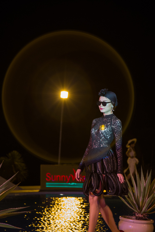 vo-viet-chung-149-12-ngoisao 10 Võ Việt Chung, NTK Võ Việt Chung, Sao việt, Tin ngôi sao