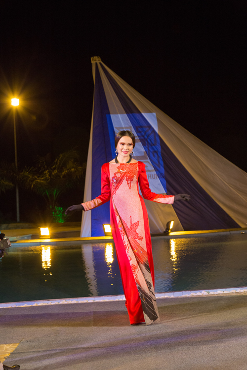 vo-viet-chung-149-20-ngoisao 2 Võ Việt Chung, NTK Võ Việt Chung, Sao việt, Tin ngôi sao