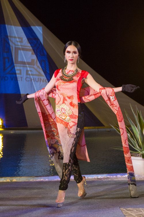 vo-viet-chung-149-21-ngoisao 1 Võ Việt Chung, NTK Võ Việt Chung, Sao việt, Tin ngôi sao