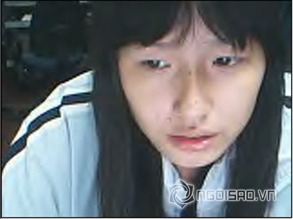 Mai Phương Thúy,loạt ảnh webcam của Mai Phương Thúy,ảnh Mai Phương Thúy tại quán net,tuổi trẻ của Mai Phương Thúy,Hoa hậu Mai Phương Thúy,sao Việt