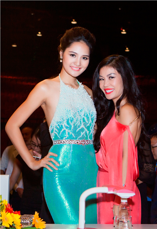 Valencia Trần, Doanh nhân Valencia Trần, Hoa hậu hoàn vũ 2015, Sao việt