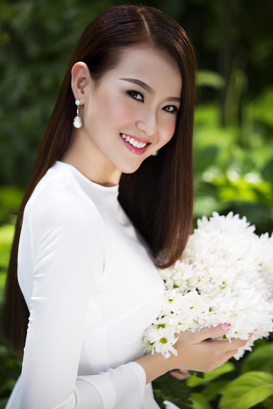 Khánh Ngân, Hoa hậu Khánh Ngân, Hoa hậu Hoàn Vũ Việt Nam 2015, Hoàn Vũ Việt Nam 2015 Đỗ Trần Khánh Ngân, Đỗ Trần Khánh Ngân