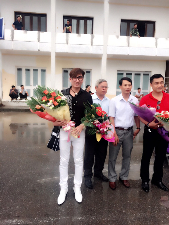 Ca sĩ Lâm Đăng Huy