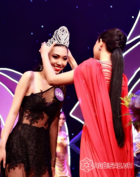 Mẫu và Tài năng Việt Nam 2015, Mẫu và Tài năng, Quán quân Mẫu và Tài năng Việt Nam 2015, Sen Nhi Thu, Nhi Thu, người mẫu, cuộc thi Mẫu và Tài năng Việt Nam 2015