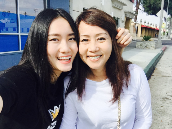 Ca sĩ Mỹ An , Ca sĩ Mỹ An tại Mỹ, Ca sĩ Mỹ An học nhạc cùng Lis Lewis, mỹ an và mẹ