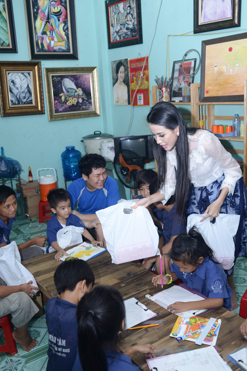 phan-thi-mo-229-001-5-ngoisao 6 Phan Thị Mơ, Top 5 hoa hậu Việt Nam Phan Thị Mơ, Sao Việt