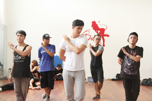 Phan Thị Mơ, Ray Võ, Sao Việt, Tin ngôi sao