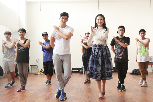 Phan Thị Mơ, Ray Võ, Sao Việt, Tin ngôi sao