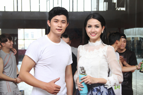 Phan Thị Mơ, Ray Võ, Sao Việt, Tin ngôi sao