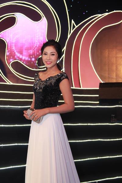 Đặng Thu Thảo, HHĐD Đặng Thu Thảo, Vũ Thị Hương, Nam vương Duy Linh, Sao việt