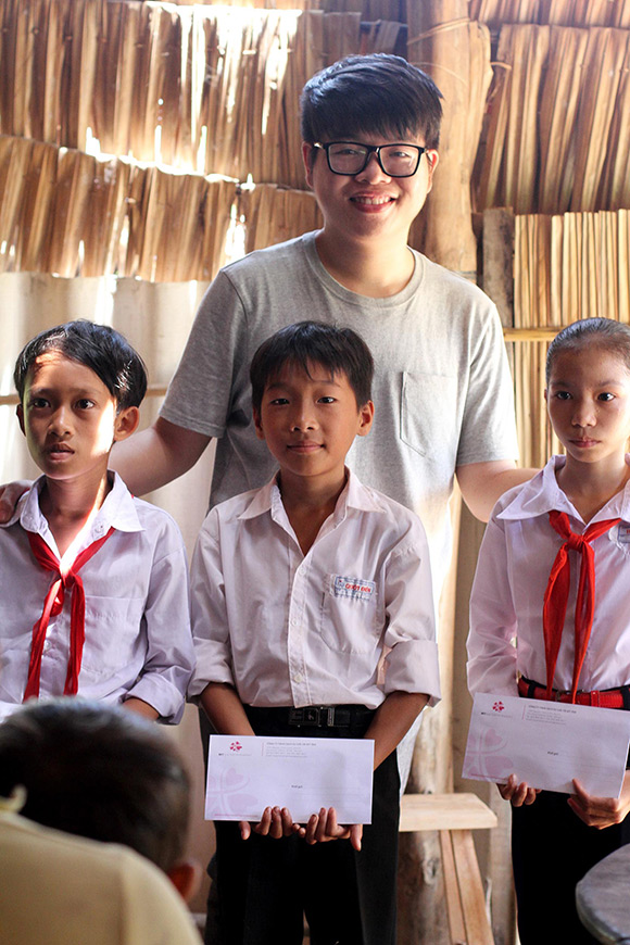 sao Việt, Mỹ Tâm, học trò Mỹ Tâm, Đức Phúc, Đức Phúc đăng quang, Quán quân Giọng hát Việt 2015