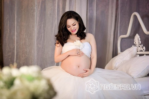 Nhật Kim Anh, Nhật Kim Anh sinh con trai, Nhật Kim Anh sinh con trai đầu lòng, Nhật KIm Anh hạ sinh con trai, tin ngôi sao, Nhật KIm Anh mang thai, Nhật Kim Anh và chồng