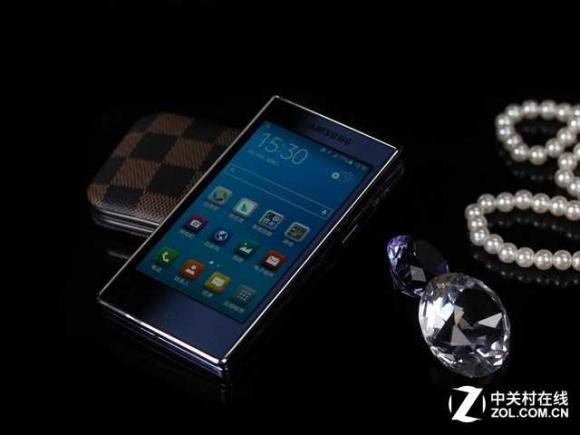 điện thoại Samsung G9198, điện thoại Titanium 8848 Mobile, Blackberry P9983, iPhone 6s