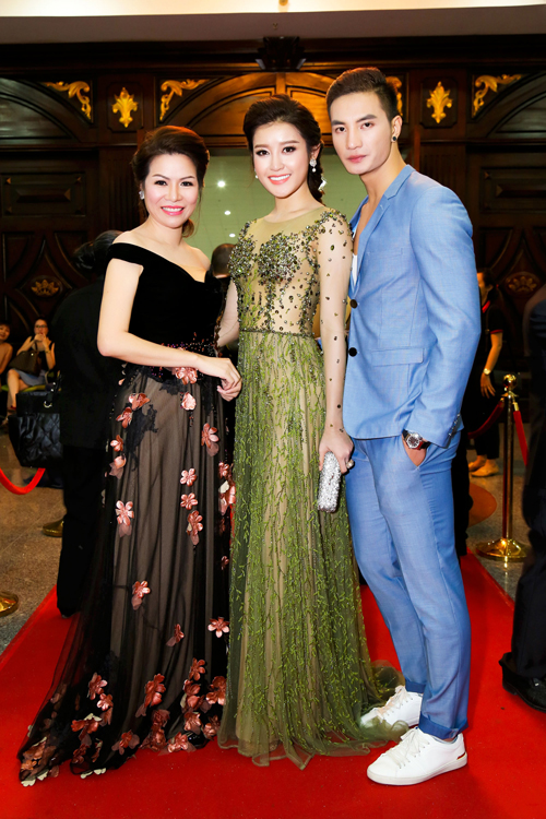 Nam Vưong Văn Sơn, Nguyễn Văn Sơn, Mister Global 2015, Sao Việt