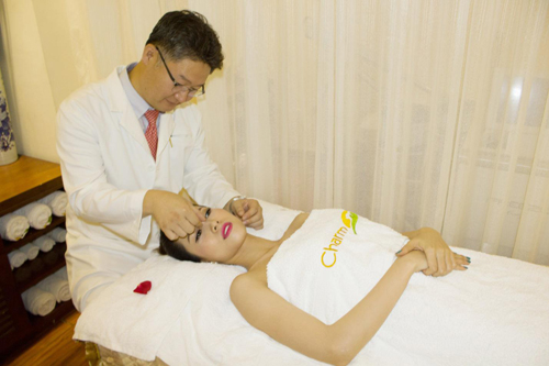 phan-thu-quyen-610-4-ngoisao 2 Phan Thu Quyên, Hoa hậu Phan Thu Quyên, Sao Việt, Hoa Hậu Phụ Nữ Việt Nam qua ảnh 2012