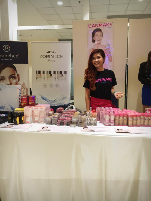 hungary7-ngoisao 9 MC Kỳ Duyên, Mỹ phẩm Canmake, Sao Việt